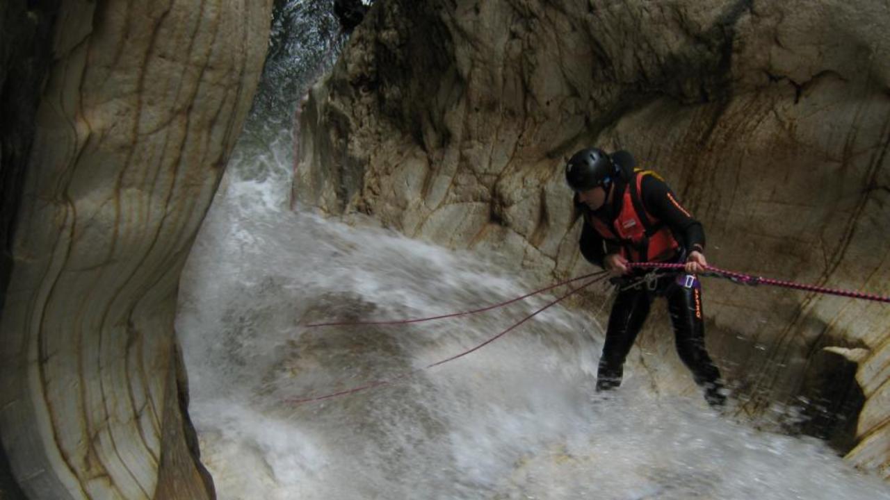 RISERVA NATURALE DELL'ORRIDO DI CHIANOCCO (da www.parchialpicozie.it)