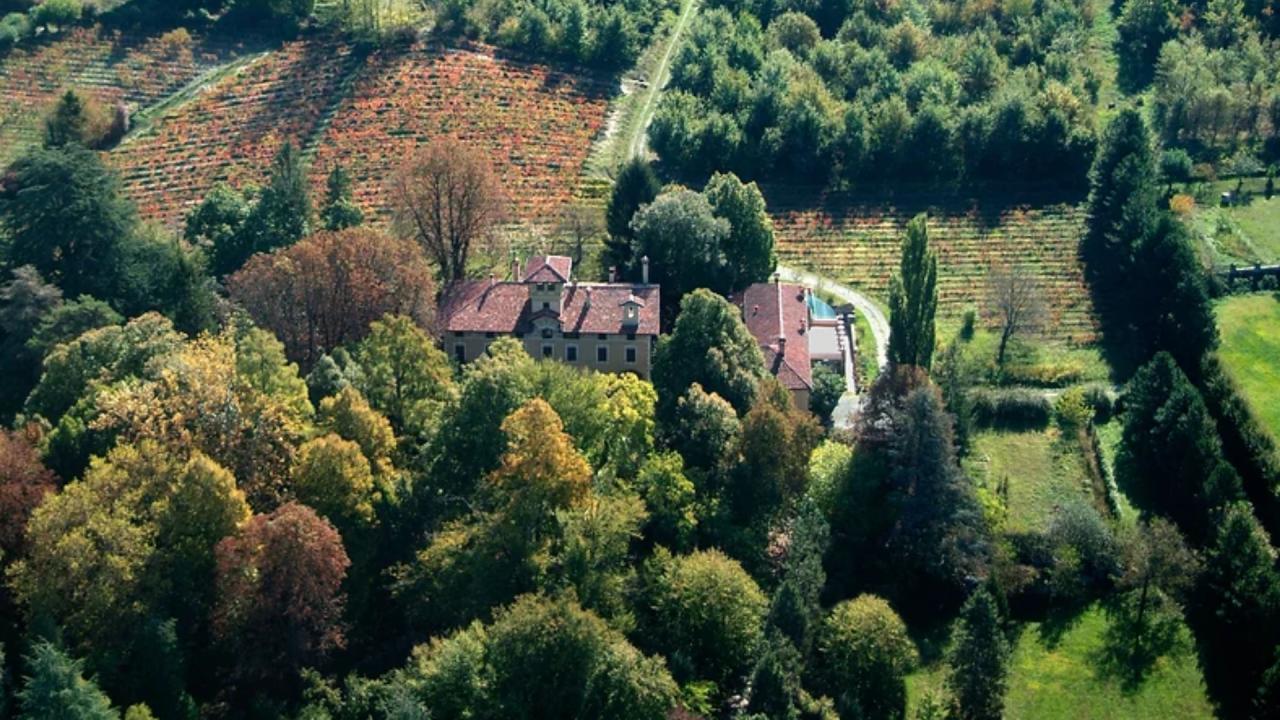 Giardino di Villa Schella (da www.villaschella.net)