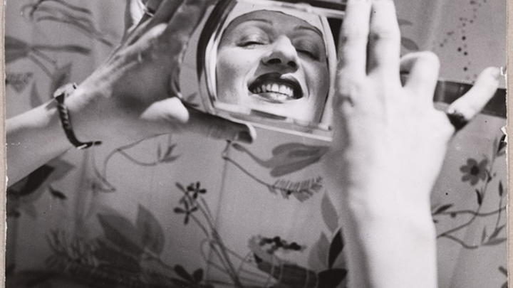 5.000 Lire Per Un Sorriso. Fotografie Dal Concorso Dell'azienda Cosmetica Gi.vi.emme, 1939 1941 Courtesy Fvs Fondo Villani Scarpellini