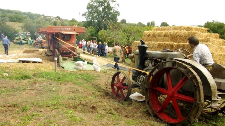 I Bija. Festa Della Trebbiatura E Antichi Mestieri