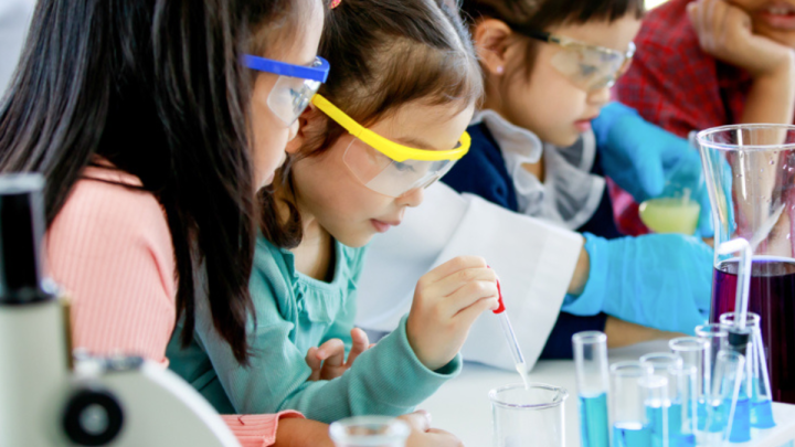 Piccolo Chimico Piccola Chimica. Laboratorio