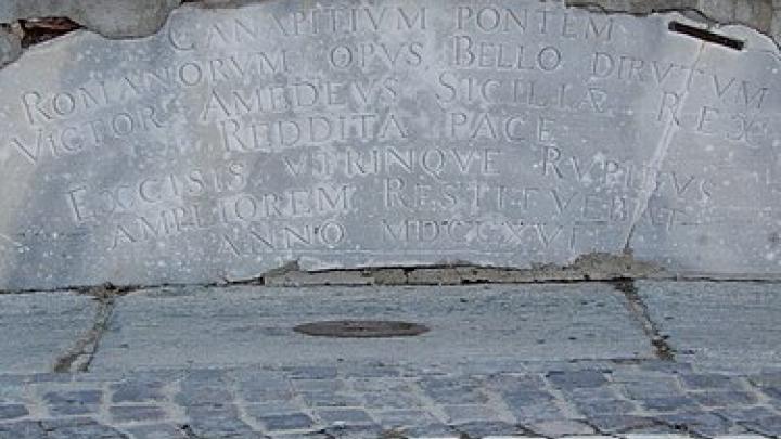 Ponte_Vecchio_Ivrea_iscrizione