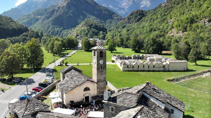 vista dell'antico complesso parrocchiale