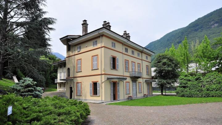 MUSEO DELLA PLASTICA CANNON-SANDRETTO